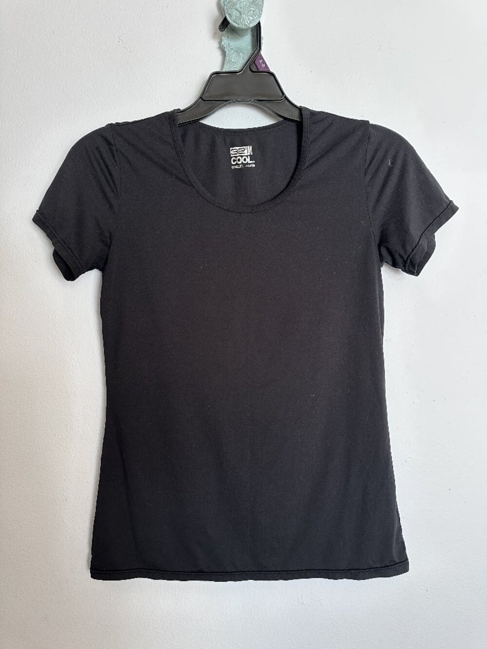 32 Degrees Cool Black Short Sleeve Round Neck T-Shirt Women's Size Medium